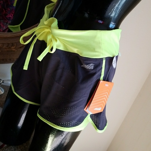 Avia Pants - Avia Ladies Lined shorts